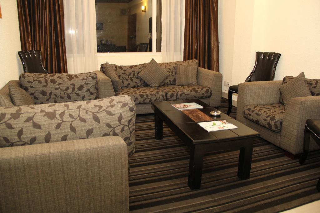 Hotel Sunhill - קולומבו מראה חיצוני תמונה